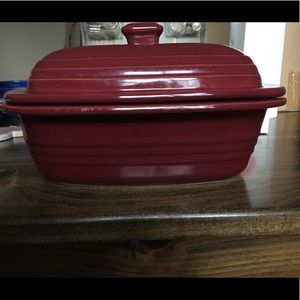 Pampered chef pottery red lidded bakewear